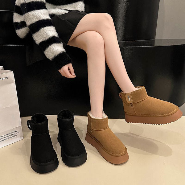 MIU MIU Ugg